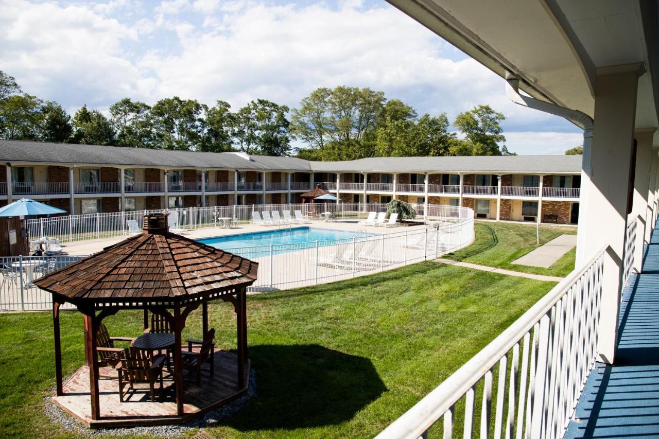 Crystal Inn Eatontown Esterno foto