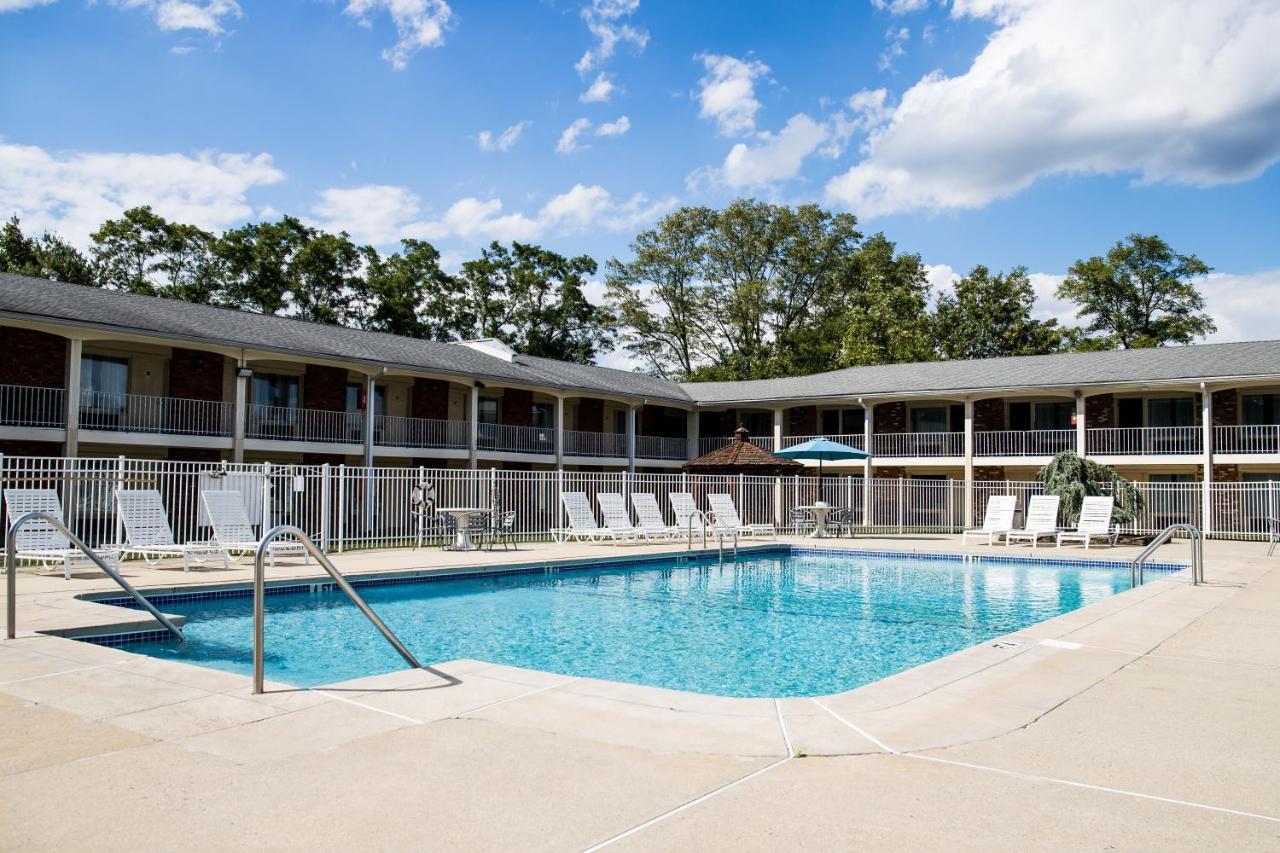 Crystal Inn Eatontown Esterno foto