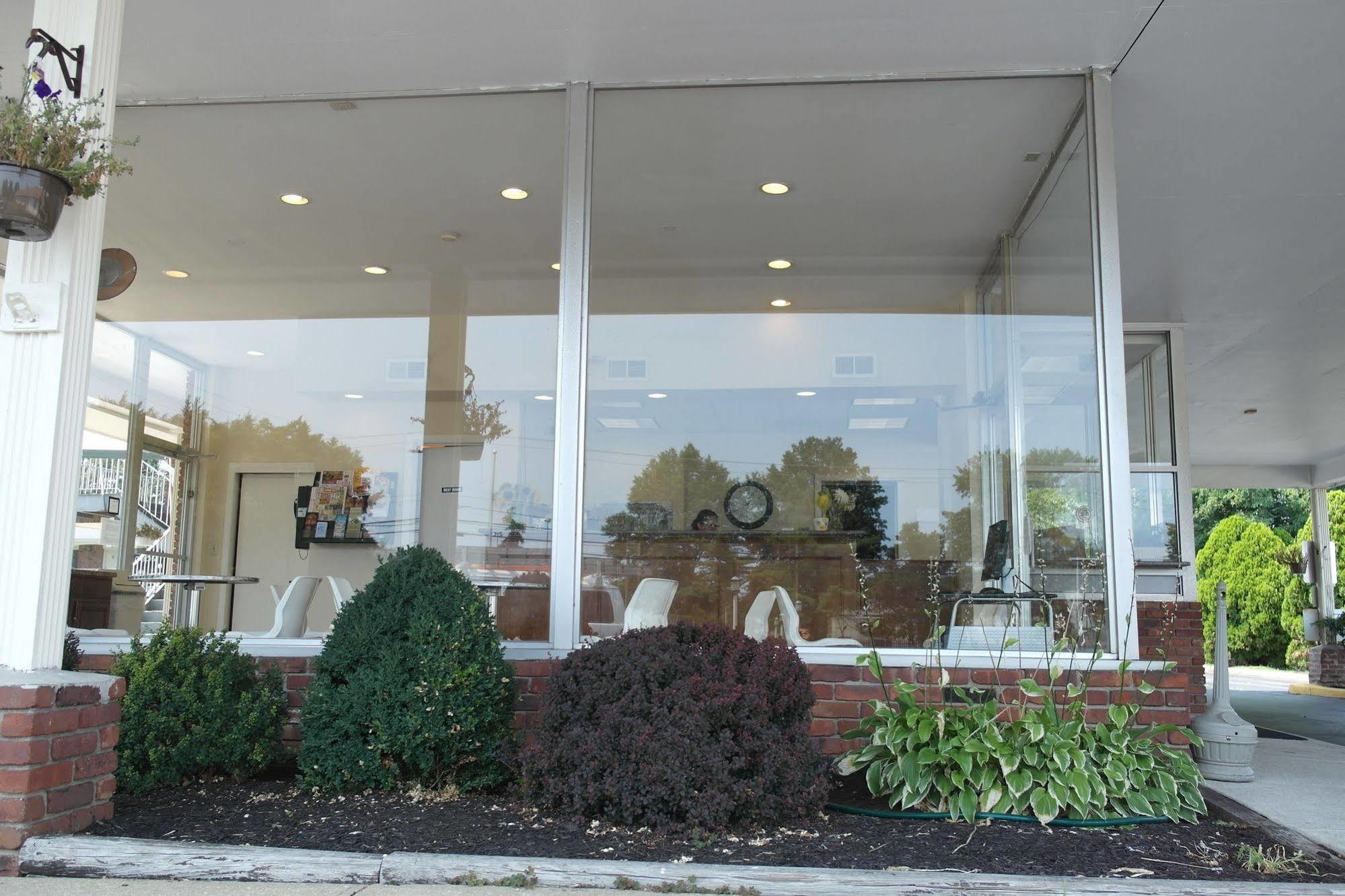 Crystal Inn Eatontown Esterno foto