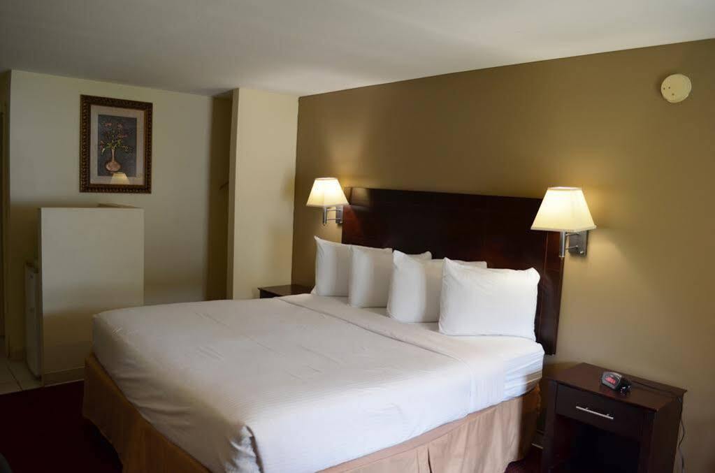 Crystal Inn Eatontown Esterno foto
