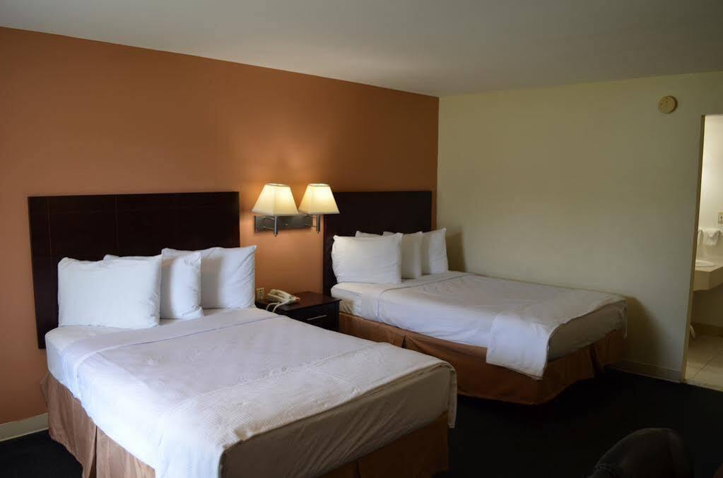 Crystal Inn Eatontown Esterno foto